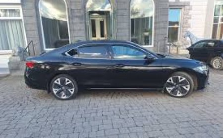 Why I Always Book Taxis in Ripley with AV Cars