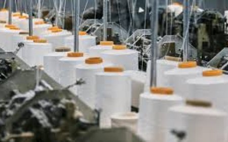 Woven to Win: How Custom Fabric and Certified Garment Manufacturing Are Changing the Fashion Industry