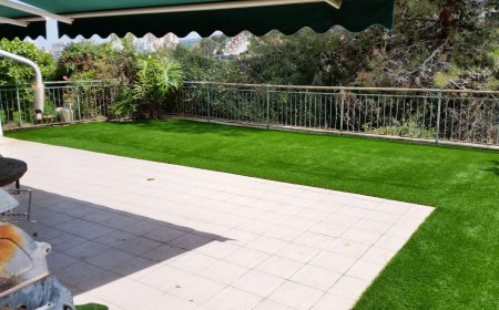 Artificial Turf Solutions: A Smart Investment for Residential and Commercial Landscapes