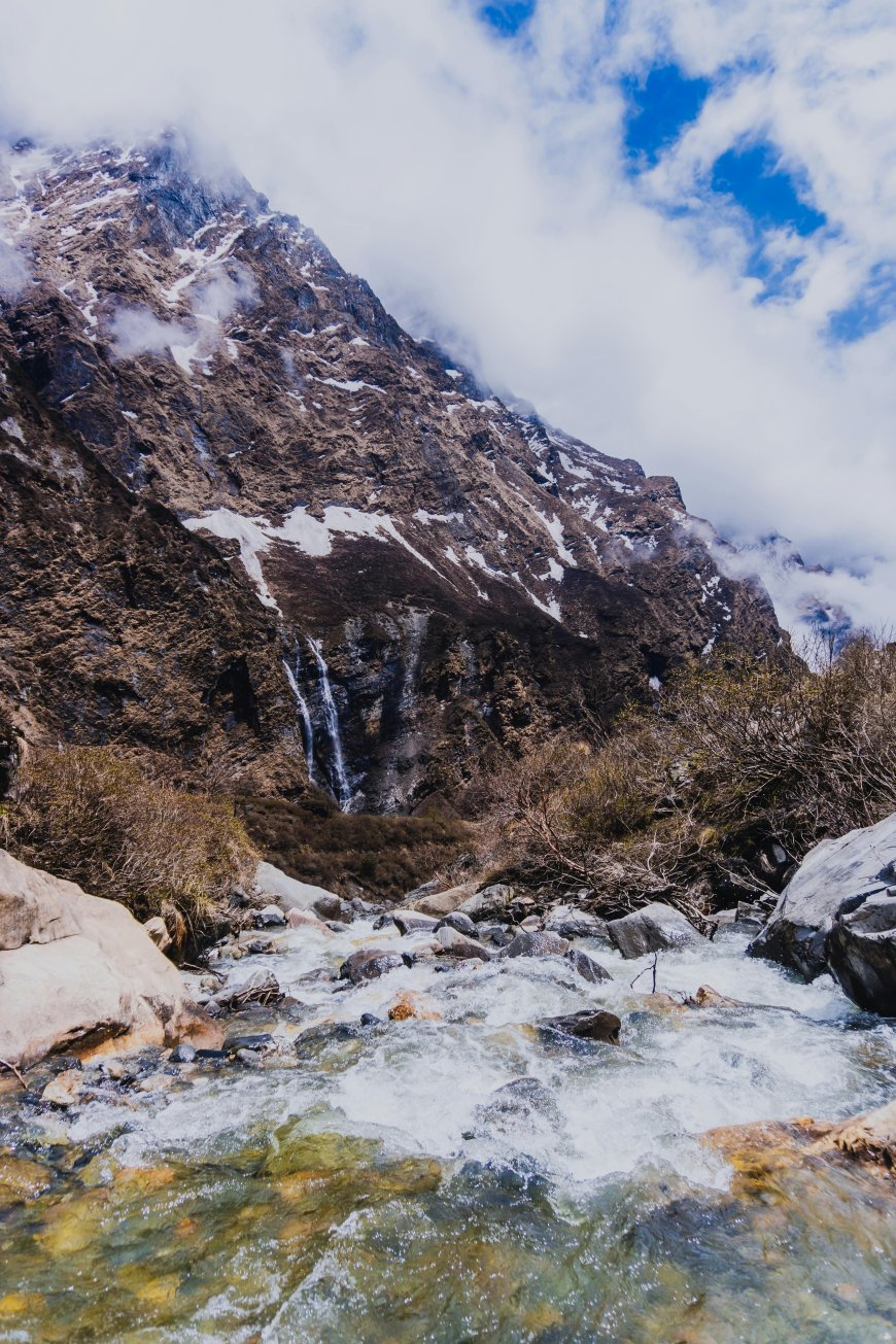 Ghandruk to Ghorepani Trek: A Short and Scenic Himalayan Trail
