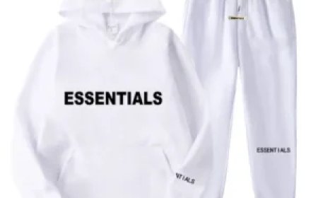 The Rise of the Essentials Hoodie: A Streetwear Staple