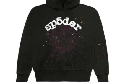 Sp5der Clothing’s Black Spider Hoodie: The Ultimate Blend of Street Style and Comfort