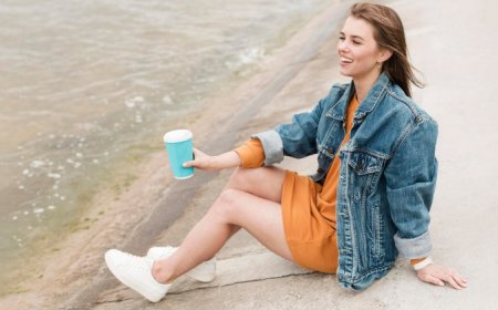 How to Match Your Personalized Mug with Your Beach Outfit