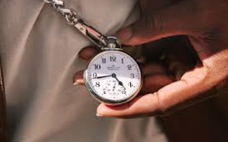 Railroad Watches and the Standardization of Time in America