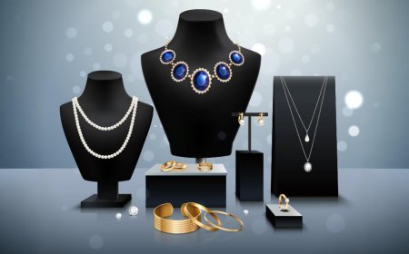 How to Choose the Perfect Gold Chain for Women in 2025