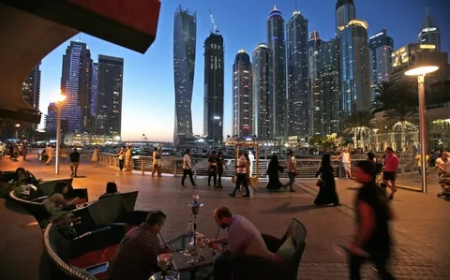 How to Book the Best Photobooth in Dubai for Your Next Corporate Event
