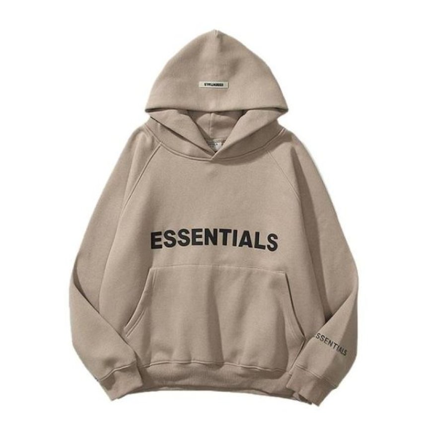 Essential Hoodie: Fashion Meets Functionality